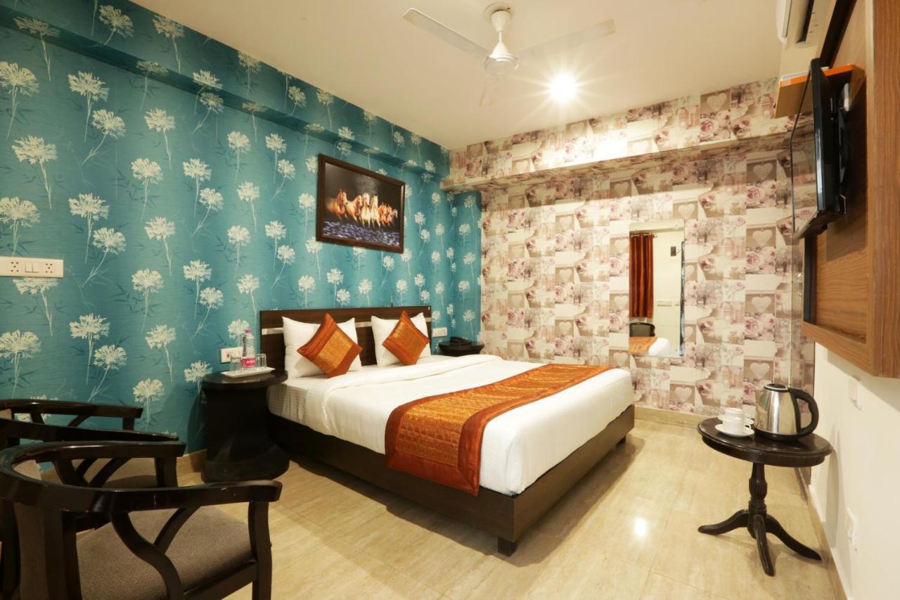 Hotel Airport Star Нью-Дели Экстерьер фото
